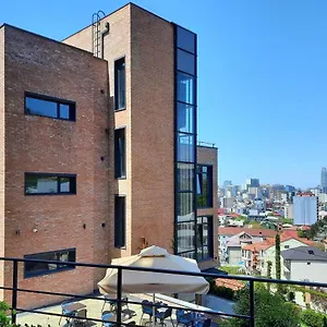 Bauhaus Batumi فندق