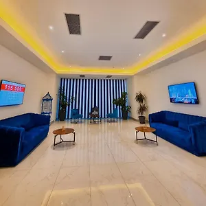 Orbi Sea View Apartment