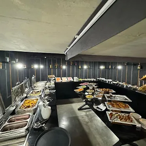 Sunshine Apartment