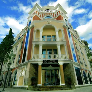 4* Hotel World Palace